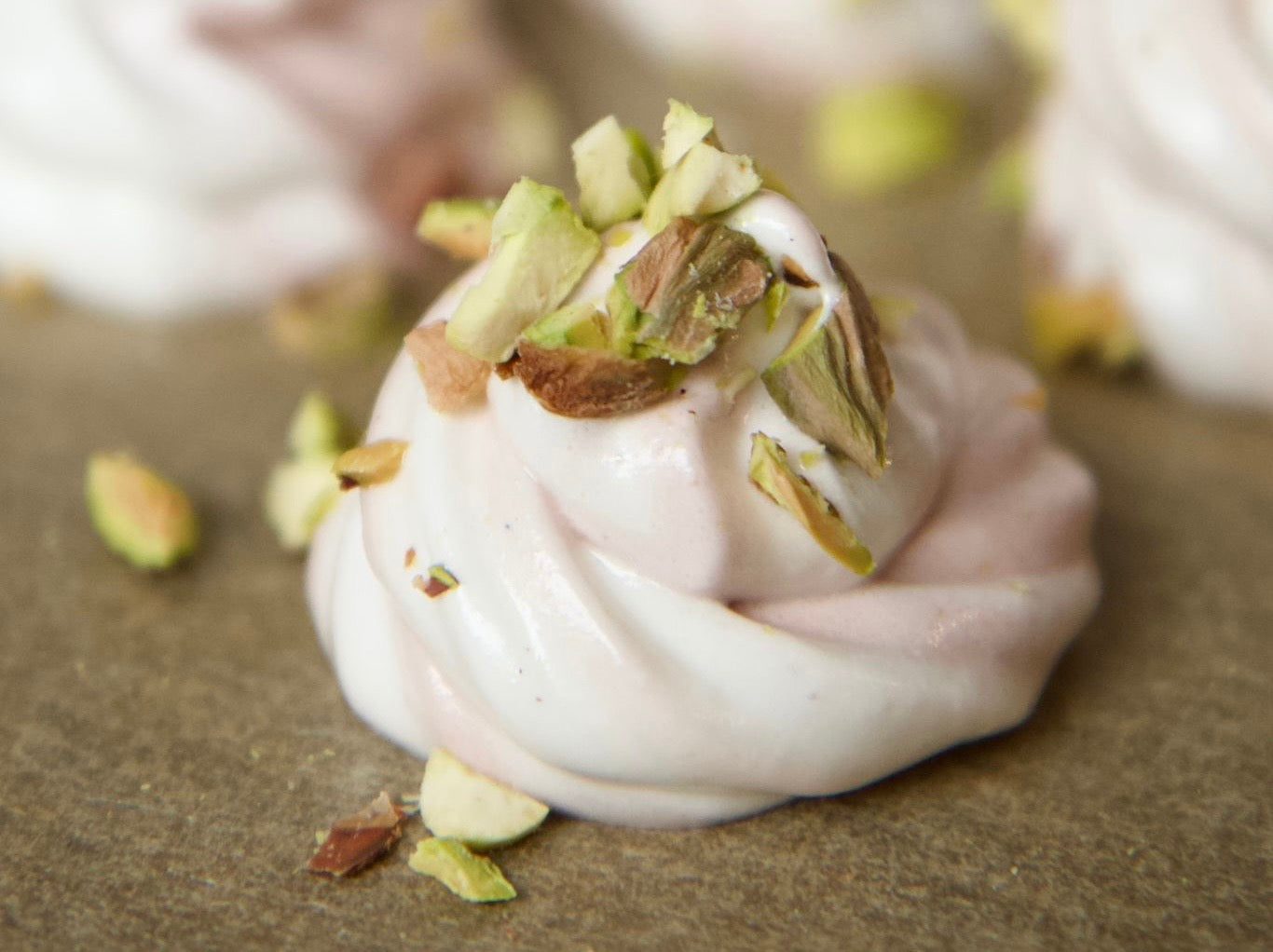 Blueberry meringue cookies